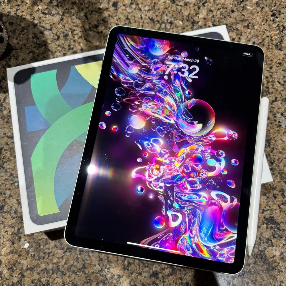 Apple iPad Air with Apple Pencil